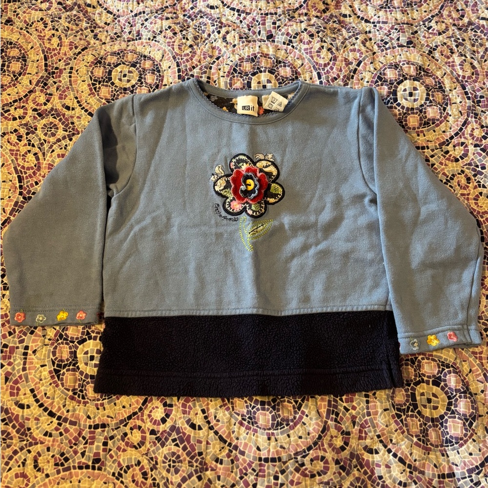 Vintage 90’s UR It Kids Blue Sweatshirt with Floral Design